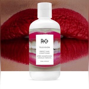 R + Co Television Conditioner 8.5oz.
